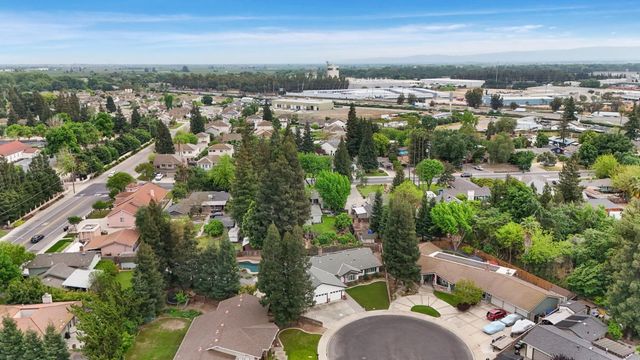 213 Primula Ct, Ripon, CA 95366