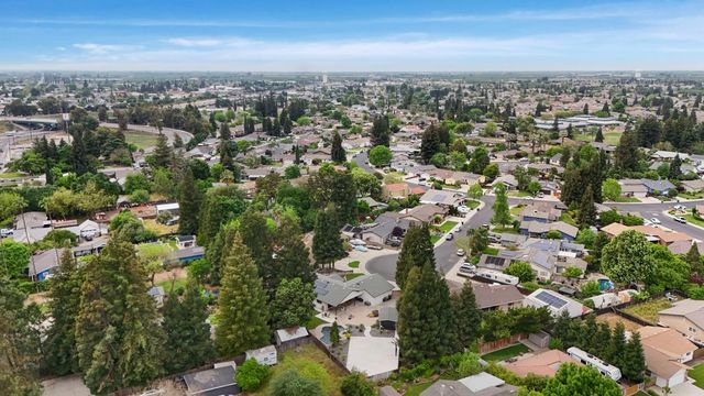 213 Primula Ct, Ripon, CA 95366