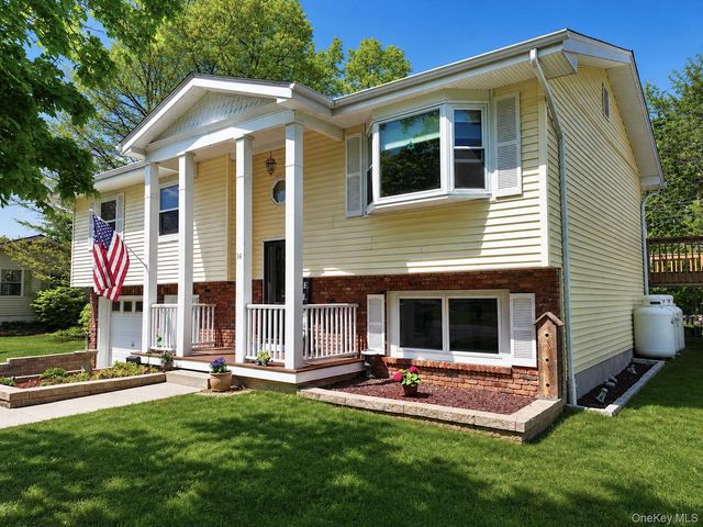 14 Foxwood Drive, Newburgh, NY 12550