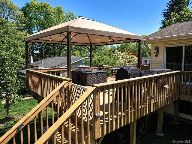 14 Foxwood Drive, Newburgh, NY 12550