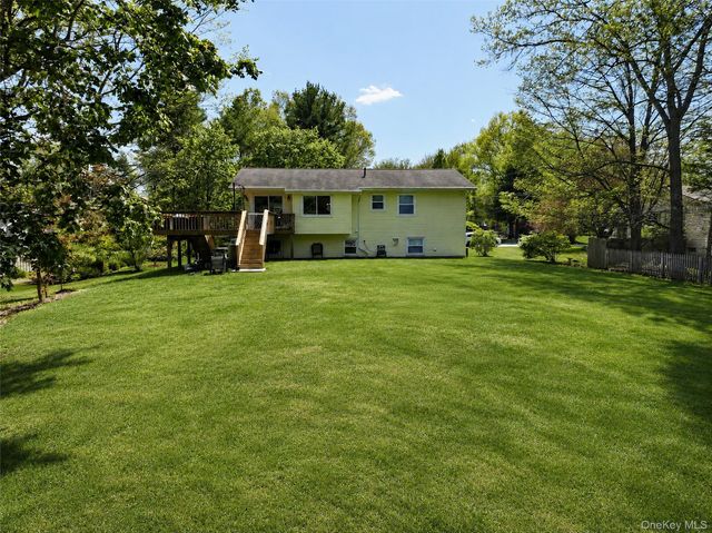 14 Foxwood Drive, Newburgh, NY 12550