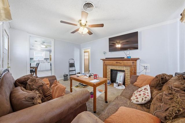 820 NW 90th Street, Oklahoma City, OK 73114
