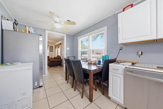 820 NW 90th Street, Oklahoma City, OK 73114