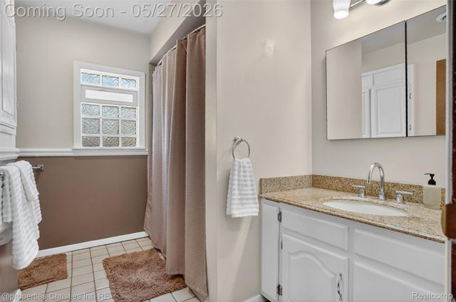 9696 Elizabeth Lake Road, White Lake Charter Township, MI 48386