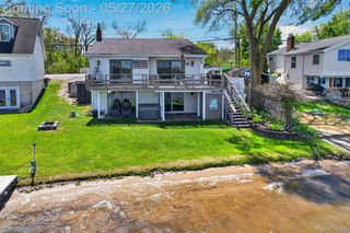 9696 Elizabeth Lake Road, White Lake Charter Township, MI 48386