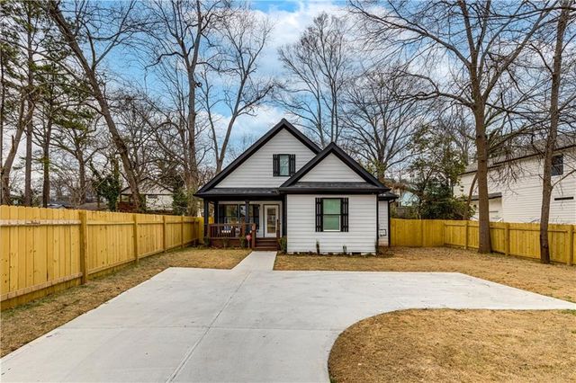 551 Woodrow Avenue, Atlanta, GA 30354