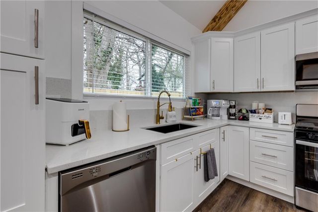 551 Woodrow Avenue, Atlanta, GA 30354