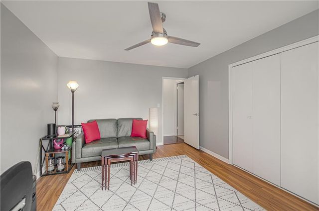 221 W 48th Street 602, Kansas City, MO 64112