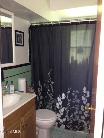 2237 Ghents Road, Rotterdam, NY 12306