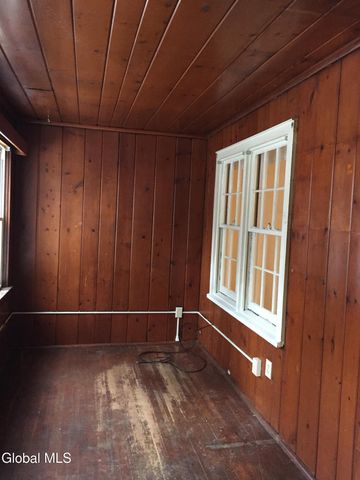 2237 Ghents Road, Rotterdam, NY 12306