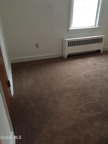 2237 Ghents Road, Rotterdam, NY 12306