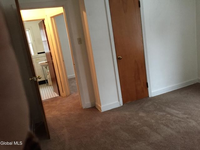 2237 Ghents Road, Rotterdam, NY 12306