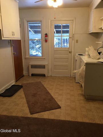 2237 Ghents Road, Rotterdam, NY 12306