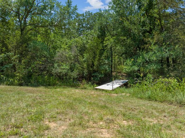 1385 CR-1340, Chico, TX 76431