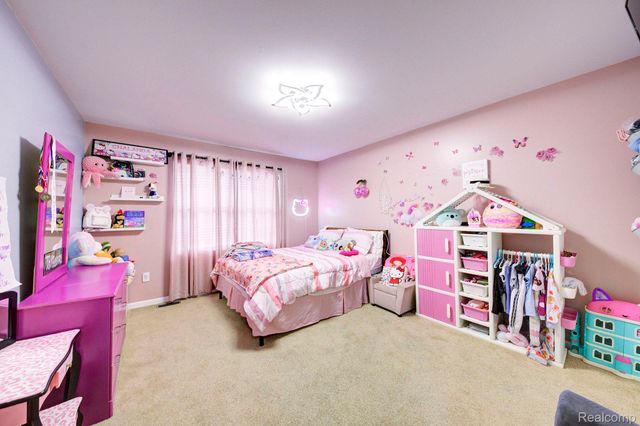 5989 Bay Hill Court, Romulus, MI 48174