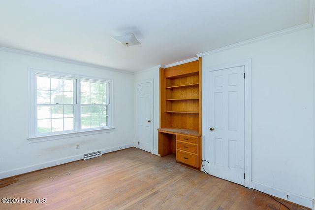 2301 Stallings Drive, Kinston, NC 28504