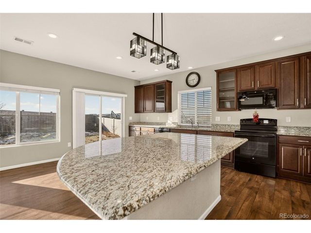 17778 E 44th Ave, Denver, CO 80239