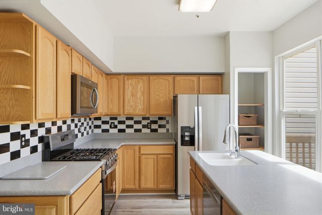 12213 QUILT PATCH LN, Bowie, MD 20720