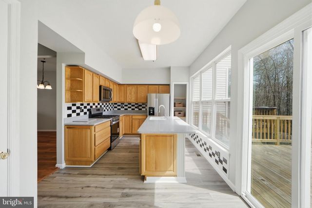 12213 QUILT PATCH LN, Bowie, MD 20720