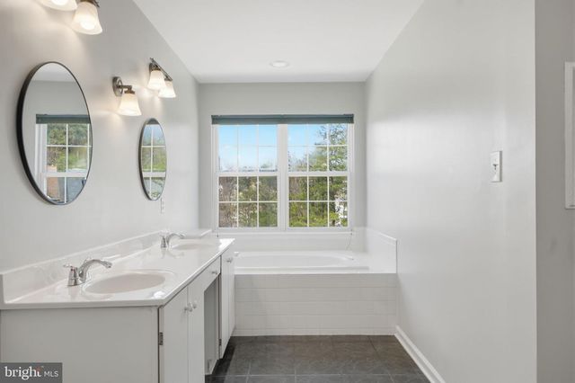 12213 QUILT PATCH LN, Bowie, MD 20720