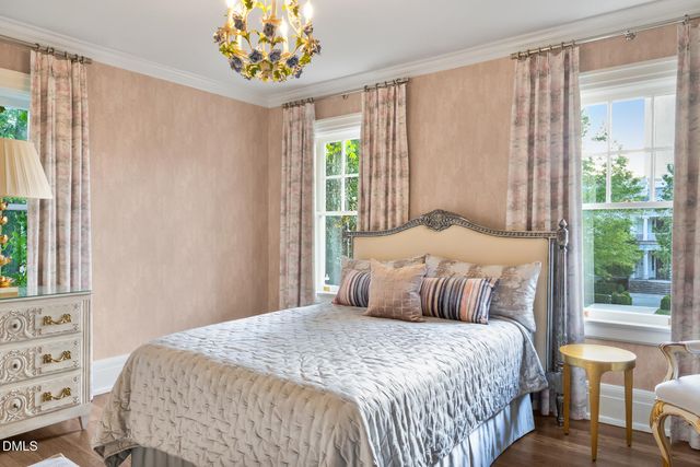 516 N Blount Street, Raleigh, NC 27604