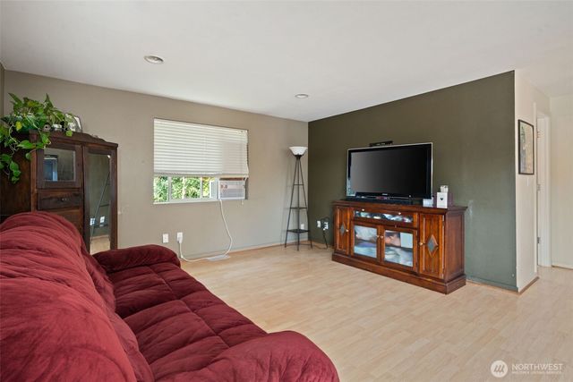 2882 Rocky Creek Lane SE, Port Orchard, WA 98366