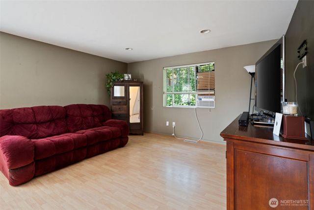 2882 Rocky Creek Lane SE, Port Orchard, WA 98366
