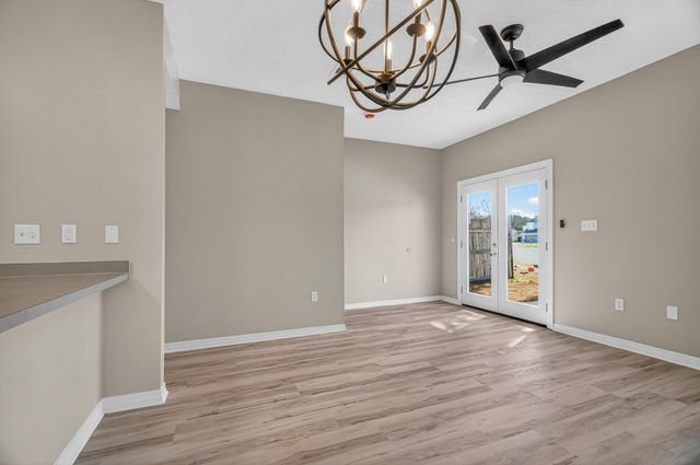 1847 Whispering Oaks Lane, Fort Walton Beach, FL 32547