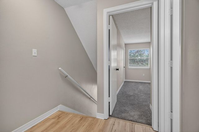 1847 Whispering Oaks Lane, Fort Walton Beach, FL 32547