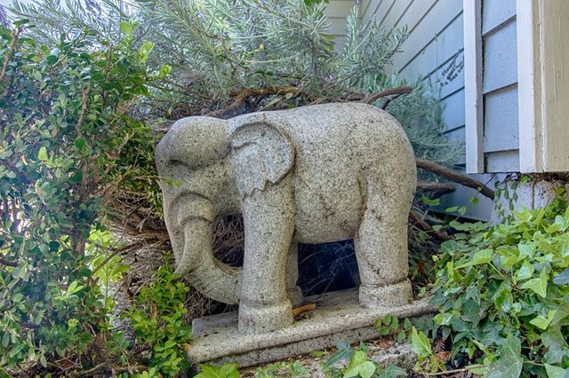 Address unavailable.