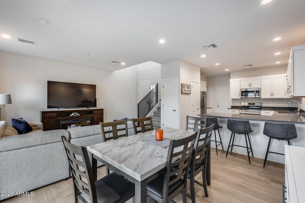 2030 E MICHIGAN Avenue 9, Phoenix, AZ 85022 — photo 3