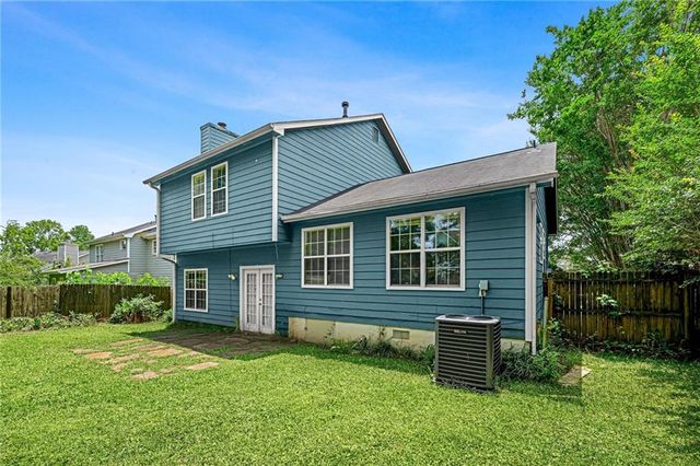 2140 Boone Place, Snellville, GA 30078