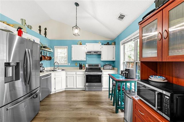 2140 Boone Place, Snellville, GA 30078