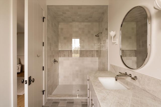 2077 Wilson Pike, Franklin, TN 37067