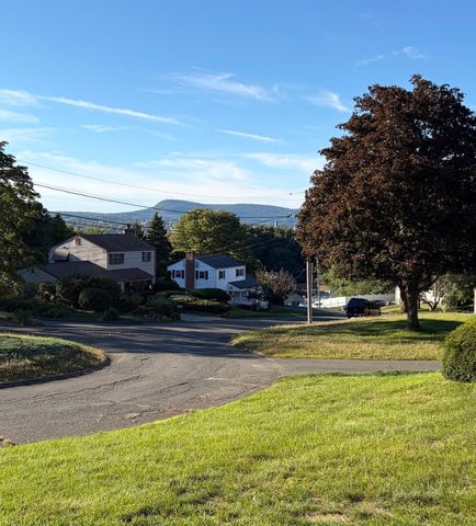 145 Longwood Drive, Chicopee, MA 01020