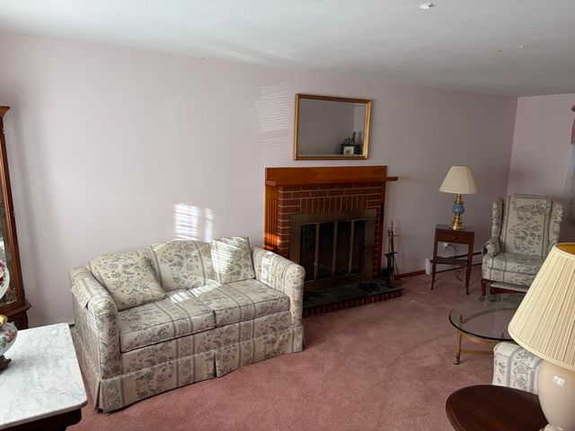 145 Longwood Drive, Chicopee, MA 01020