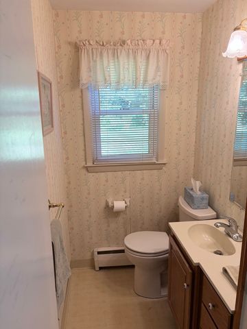 145 Longwood Drive, Chicopee, MA 01020