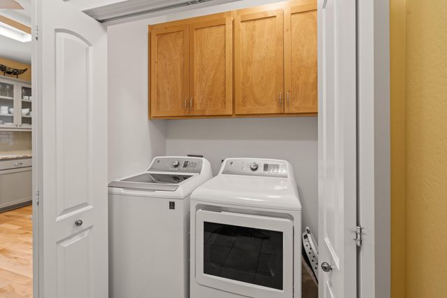 110 Taylor Street, Jacksonville, OR 97530