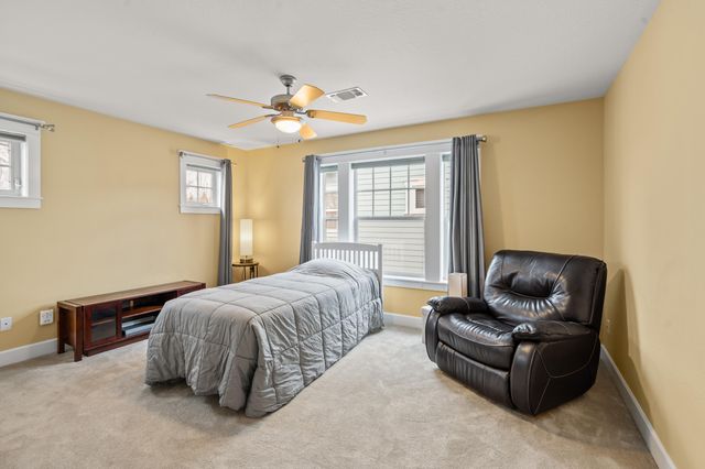 110 Taylor Street, Jacksonville, OR 97530