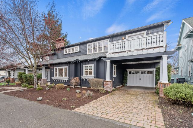 110 Taylor Street, Jacksonville, OR 97530