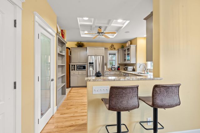 110 Taylor Street, Jacksonville, OR 97530