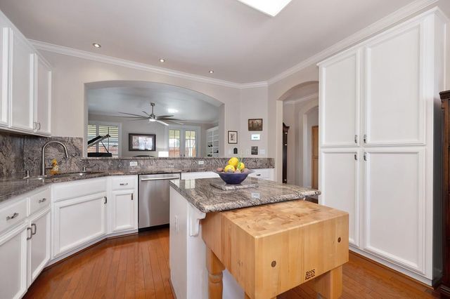 1833 San Gabriel St, Roseville, CA 95747