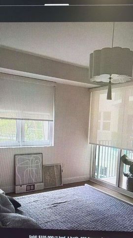 19900 E Country Club Dr 214, Aventura, FL 33180