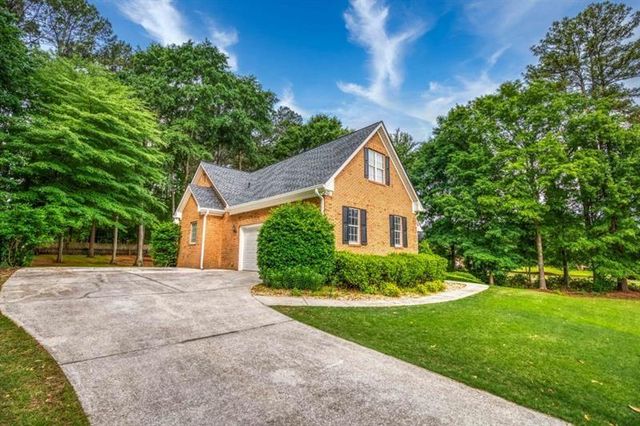 518 Mary Margaret Walk, Loganville, GA 30052
