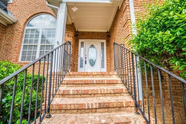 518 Mary Margaret Walk, Loganville, GA 30052