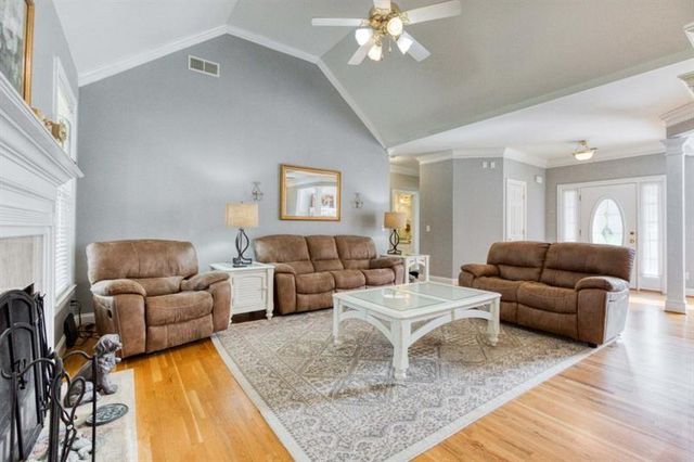 518 Mary Margaret Walk, Loganville, GA 30052
