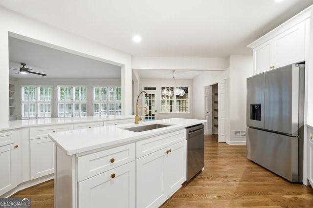 550 Eagles Landing Drive, Alpharetta, GA 30004