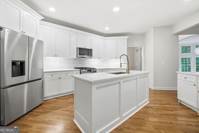 550 Eagles Landing Drive, Alpharetta, GA 30004