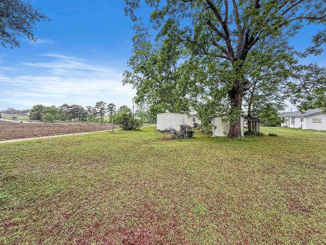 496 N Broad St, Newville, AL 36353