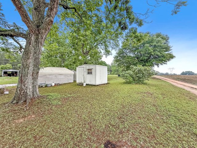 496 N Broad St, Newville, AL 36353